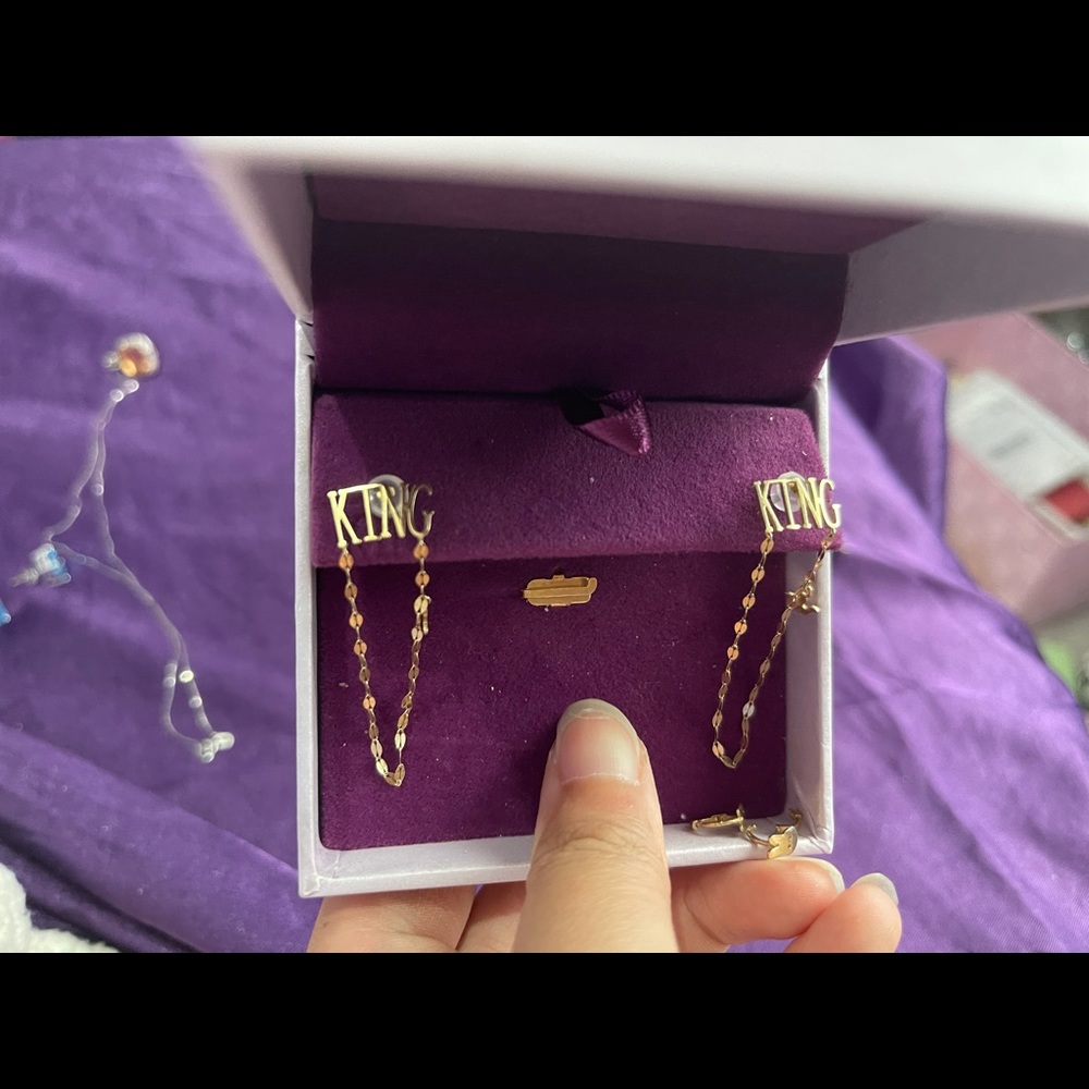 10k gold earrings